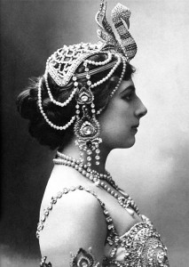 Mata-Hari_1910