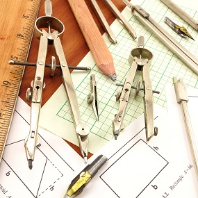 Maths equiptment including rulers, protactors and compasses